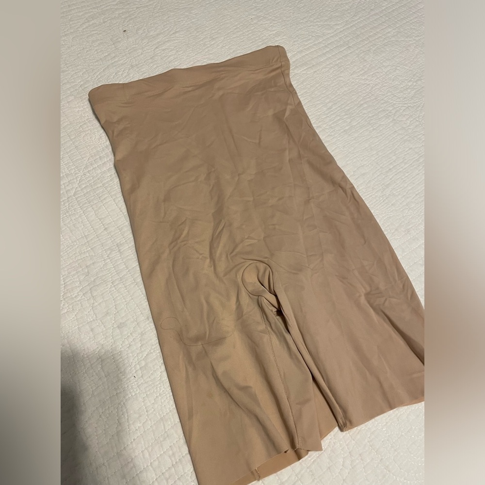 Assets by Spanx Shapewear Shorts